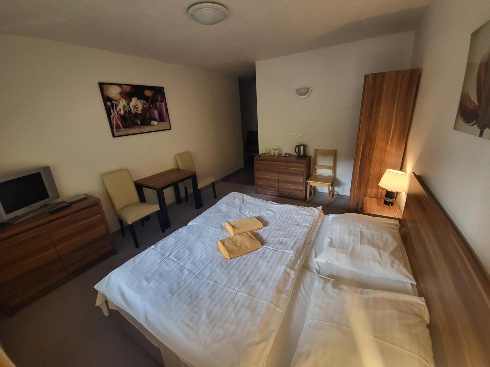 Apartmany Olivia A Olympia Liptov Ruzomberok Zimmer foto